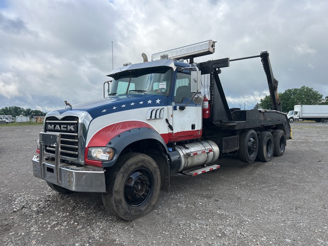 2012 Mack GU713 8x4 Hooklift Truck
