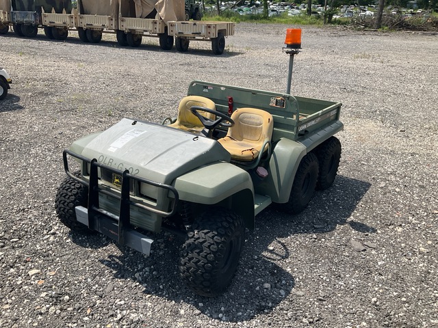 John Deere Gator 6x4 Utility Vehicle