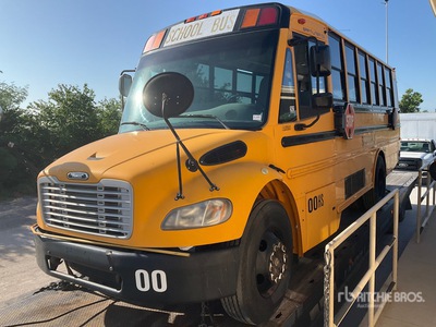 2010 Freightliner B2 Bus