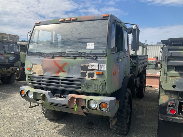 2003 Stewart & Stevenson M1078A1 LMTV 4x4 Cargo Truck