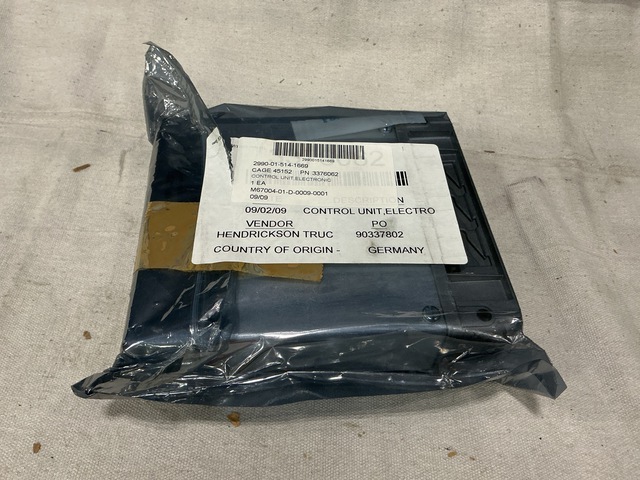 (6) Oshkosh 3376062 Electronic Regulator Controls (6) Oshkosh 3376062 Electronic Regulator Controls
