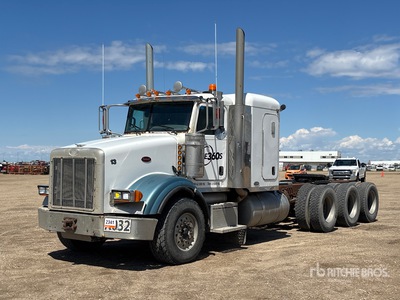 2007 Peterbilt 378 8x6 Ciągnik siodłowy z kabiną sypialną Tri/A