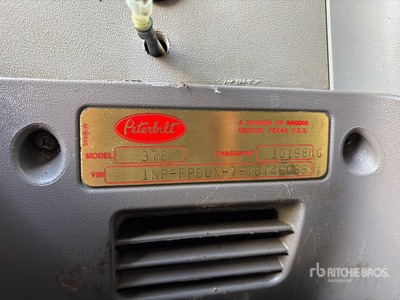 2007 Peterbilt 378 8x6 Ciągnik siodłowy z kabiną sypialną Tri/A