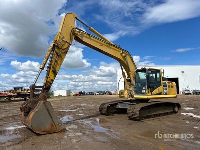 2015 Komatsu PC 240LC-10 Tracked Excavator