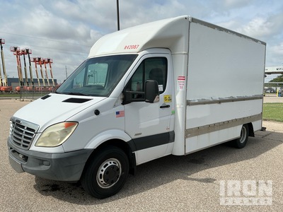 2011 Freightliner Sprinter 3500 Van Truck