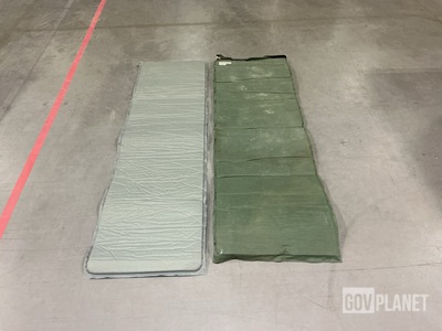 (136) Self-Inflating Sleeping Mats