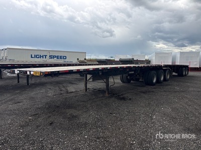 2009 Doepker 32 ft Tri/A Super B-Train Lead Remolque caja abierta