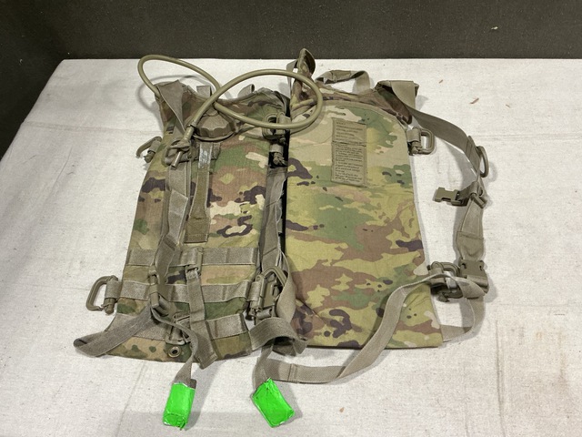 (77) Hydration Carrier Sets
