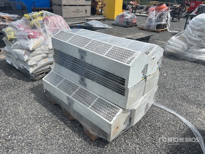Quantity of (7) RV/Camper Rooftop Climatiseur