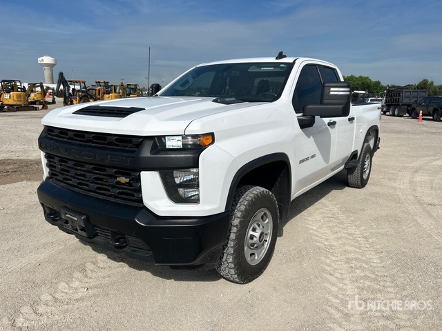 2023 Chevrolet Silverado 2500HD 4x4 Crew Cab Pickup