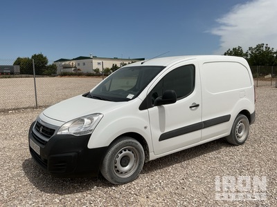 2017 Peugeot Partner Confort Auto