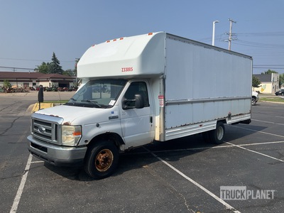 2008 Ford E-350 4x2 Cargo Van