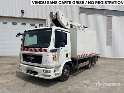 2013 Time VT51LF 16 m on 2013 MAN TGL 12.220 4x2 Camion Nacelle Bucket Truck