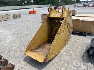 Felco 30 in Compaction Cazo para excavadora