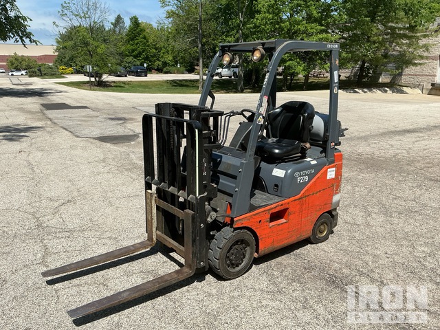 2013 Toyota 8FGCU15 3000 lb Cushion Tire Forklift