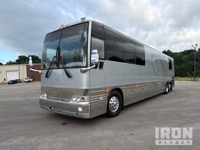 2011 Prevost XL II 4x2 12-Seat Bus