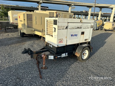 2006 Multiquip DCA-25USI 20 kW Mobile مولد