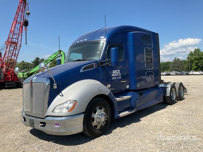 2021 Kenworth T680 6x4 Cabeza Tractora Cabina Dormitorio