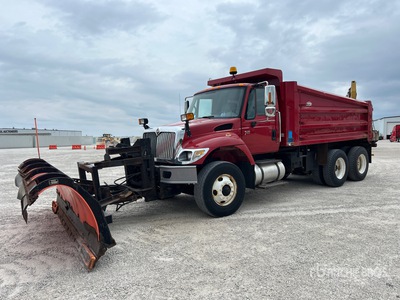 2005 International 7400 6x4 Snow Plow Truck