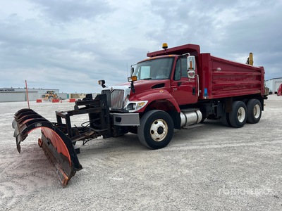 2005 International 7400 6x4 Snow Plow Truck