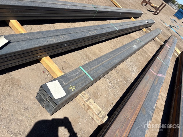 Quantity of (8) 2025 Kit Containers STEEL 4 in x 2 in x 220 in Pipe