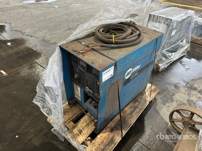 Miller CP-200 を見 Welder - Electric