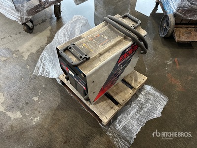 Miller EX300 / XMT-304 Skid-Mounted Multi-Process を見 Welder - Electric