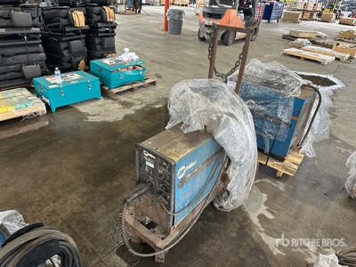 Miller Millermatic 150 Mobile を見 Welder - Electric