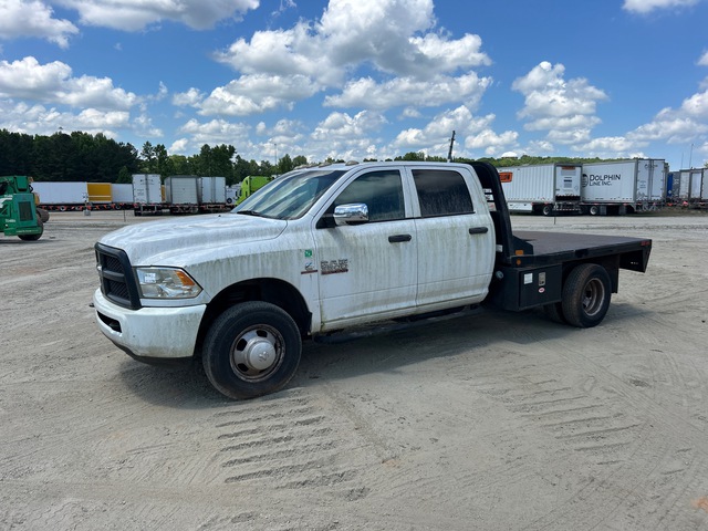 2016 Ram 3500 4x2 Crew Cab Flatbed Truck 2016 Ram 3500 4x2 Crew Cab Flatbed Truck