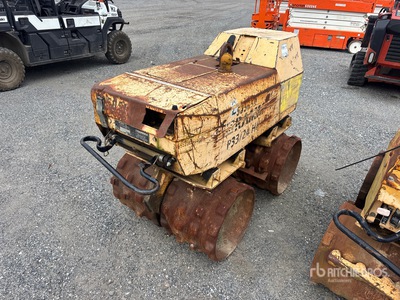 2005 Rammax P33/24HHMR Trench Compactor