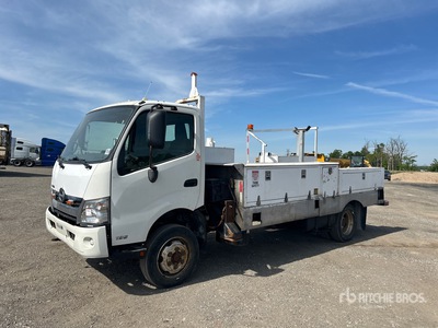 2013 Hino 195 4x2 COE Utility Truck