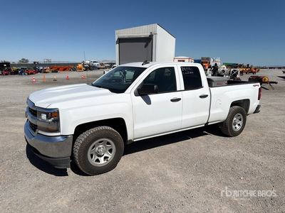 2017 Chevrolet Silverado 1500 4x4 Extended Cab Pickup