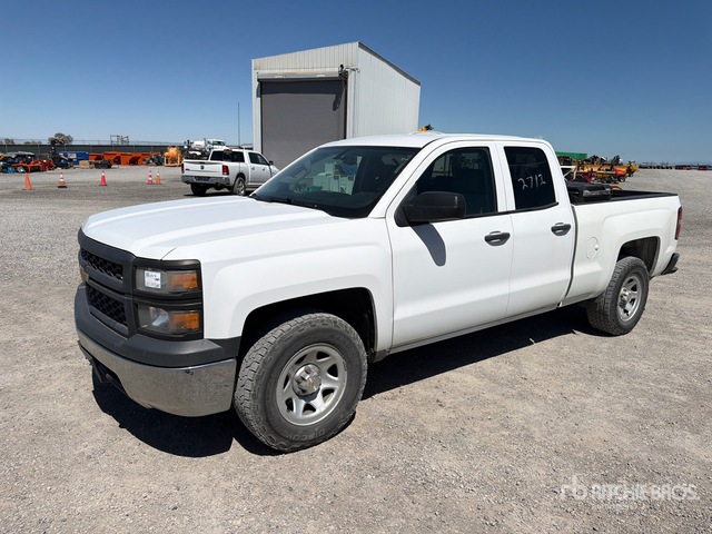 2015 Chevrolet Silverado 1500 4x4 Extended Cab Pickup