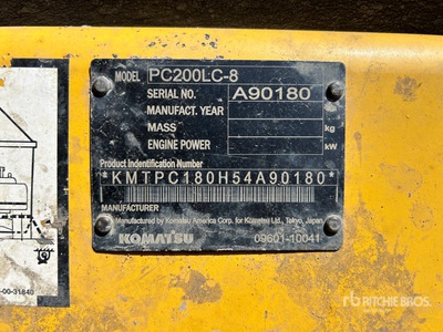 2012 Komatsu PC200LC-8 油圧ショベル