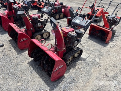 Honda HS1132 32 in Tracked Quitanieves de soplado
