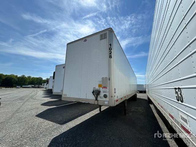 2018 Utility VS2DX 53 ft x 102 in T/A Van Trailer