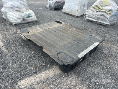 Deck In Bed Tool Box トラック付属品