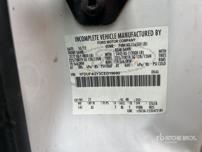 Versalift 29 ft on 2012 Ford F-450 XL 4x2 Bucket Truck (Inoperable)