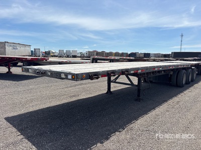 2015 Doepker 32 ft Tri/A B-Train Lead Flatbed Trailer