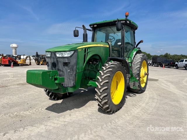 2016 John Deere 8245R 4WD Tractor