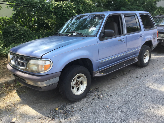 1997 Ford Explorer XLT AWD SUV