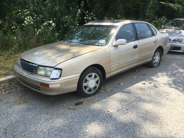 1996 Toyota Avalon XL Sedan 1996 Toyota Avalon XL Sedan