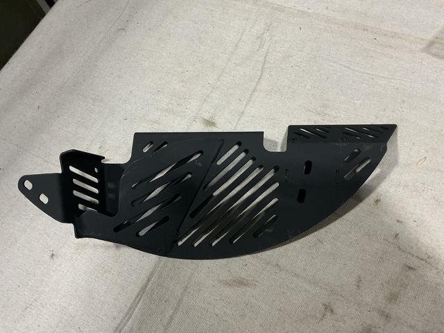 (31) Oshkosh 12601795-001 Dirt & Liquid Deflectors