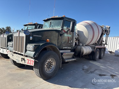 2005 Kenworth W900 6x4 ミキサートラック (Inoperable)