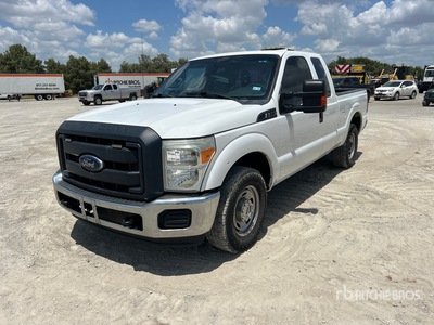 2016 Ford F-250 XL 4x2 Extended Cab Pickup