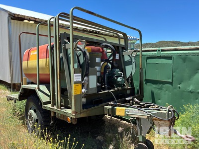 1984 D S Manufacturing S/A Off Highway Fuel Trailer