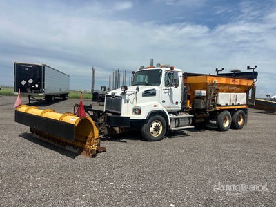 2017 Western Star 4700SB 6x4 Pług śnieżny