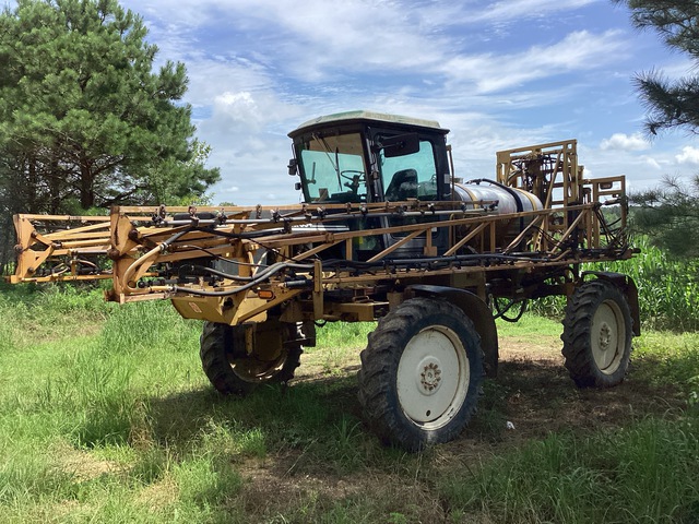 Ag-Chem RoGator 554 90 ft 4x4 High Clearance Self-Propelled Sprayer (Inoperable)