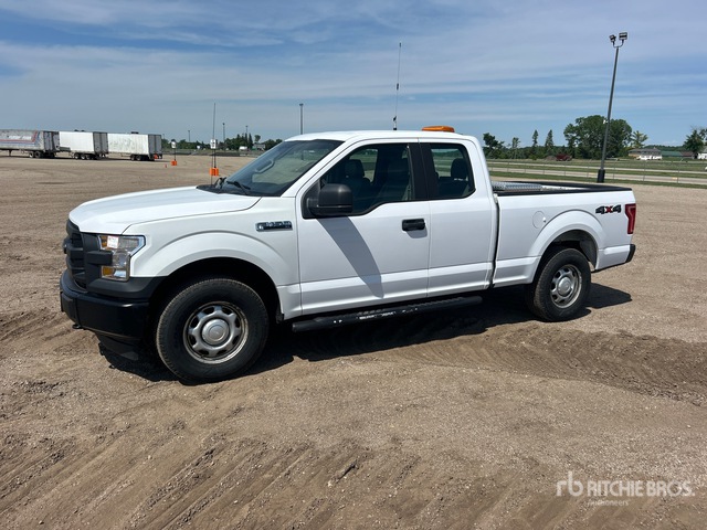 2017 Ford F-150 XL 4x4 Extended Cab Pickup