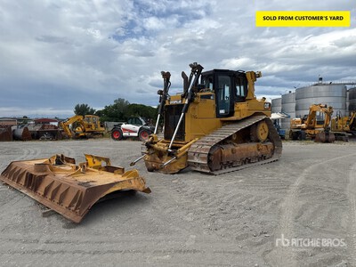 2013 Cat D6T XW Bouteur sur chenilles